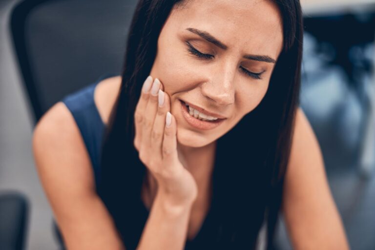 Tényleg csak akkor kell fogorvoshoz menni, ha fáj?