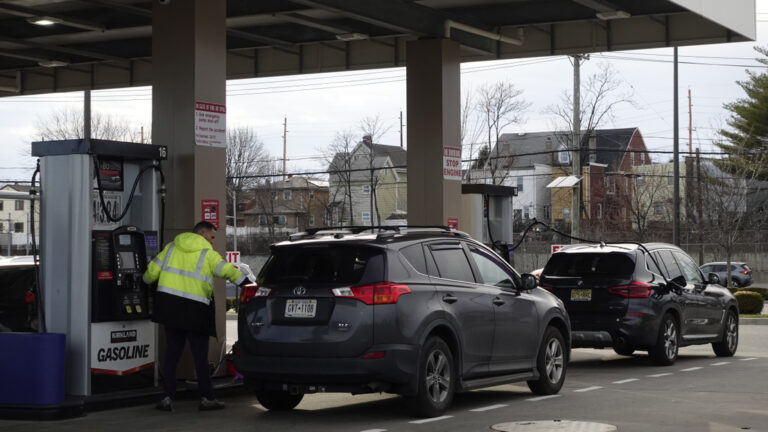 Kőolajárak emelkedése: nemzetközi konfliktusok hatása Magyarországra