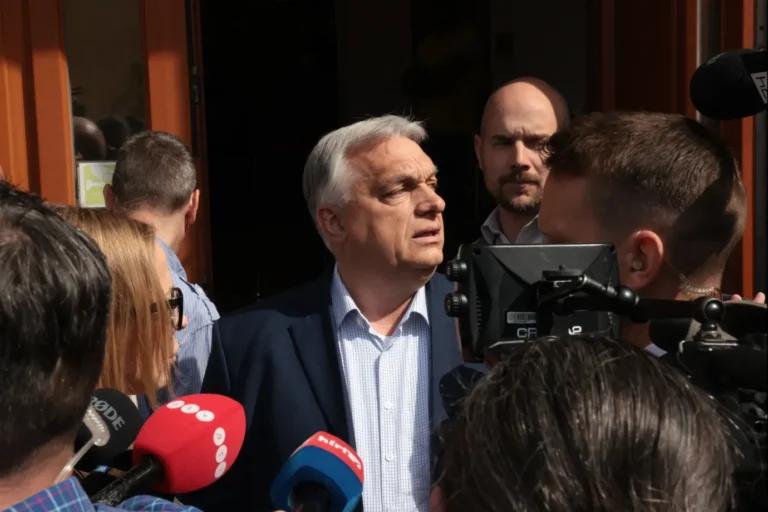 Orbán Viktor felajánlotta lemondását, a Fidesz jövőjéről júniusban döntenek