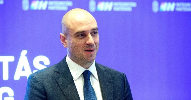 Vádemelésre készülhetnek az Integritás Hatóság elnöke ügyében