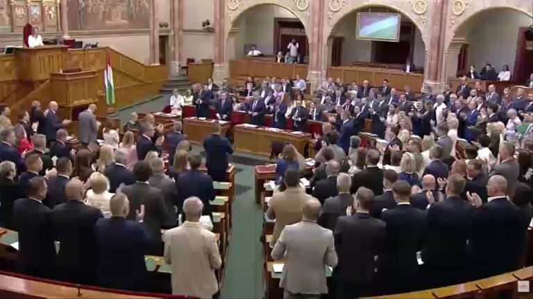 Kormányzati jogszabály-módosítások az uniós támogatások feltételeinek teljesítéséért