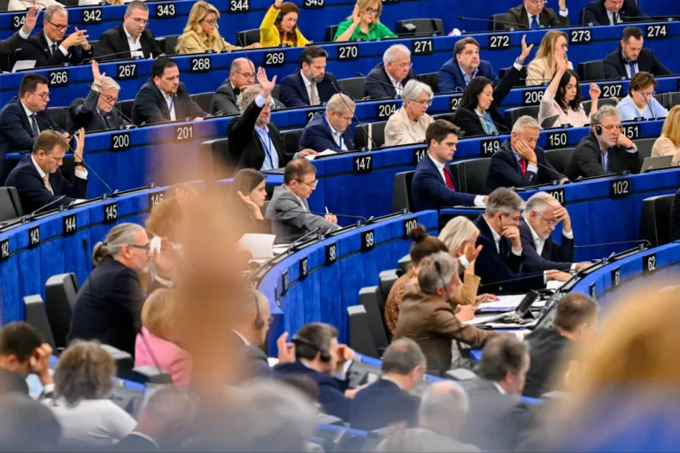 Az EP-jelentés az előző magyar kormányt is említi