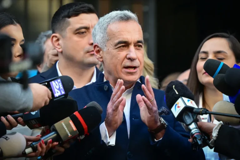 Călin Georgescut házkutatás után állították elő Bukarestben