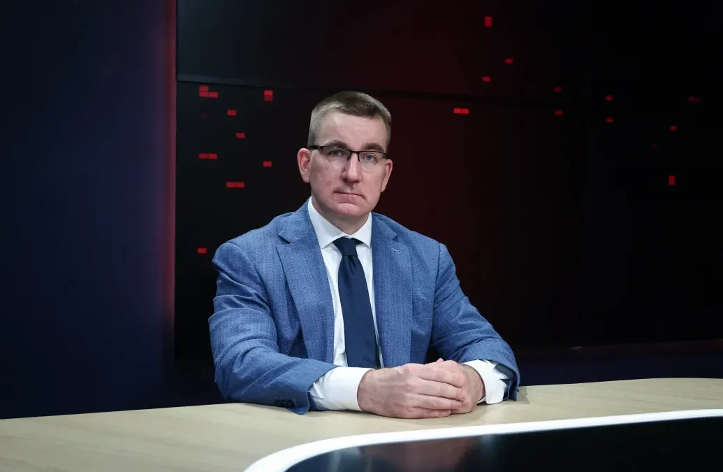 Magyarország tíz orosz diplomatát utasított ki kémgyanú miatt