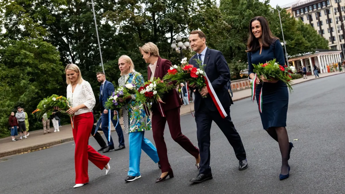 Orbán Anita külügyminiszter Rigában egyeztetett öt európai kollégájával