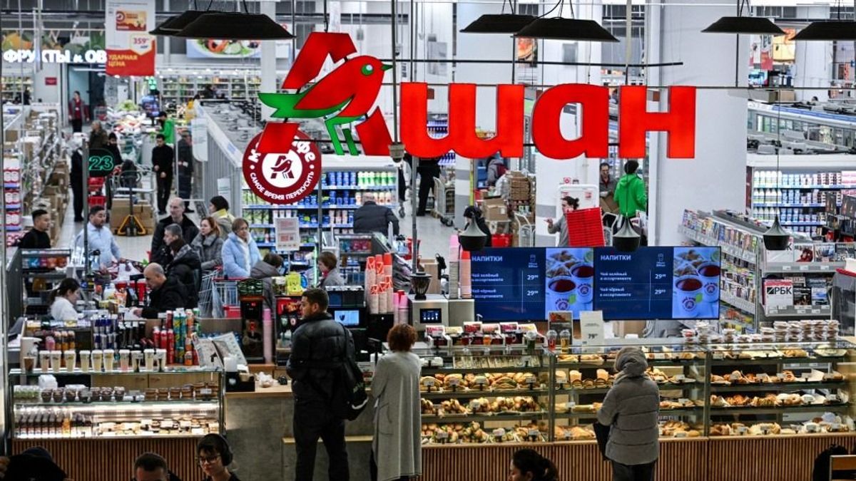 Putyin ideiglenes irányítás alá helyezte a Nestlé és az Auchan orosz cégeit
