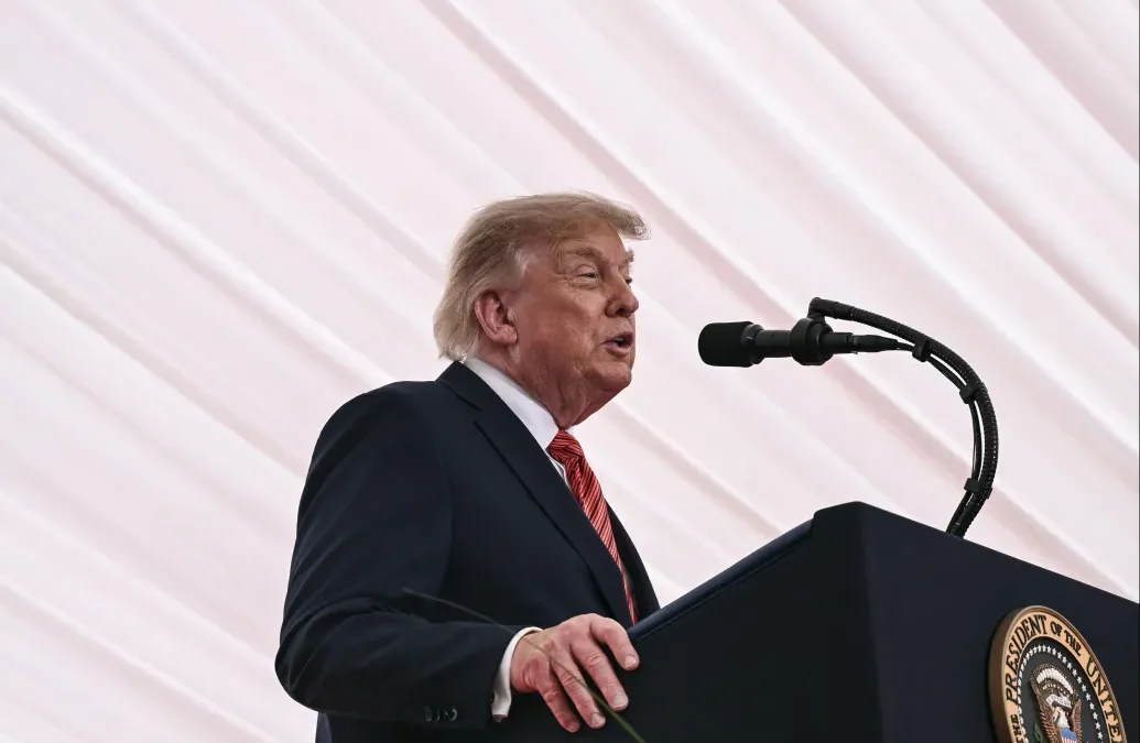Trump az ír és északír egyesülést támogatja dublini látogatásán
