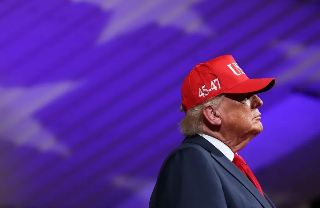 Trump vámokkal fenyegette az EU-t Kanada miatt