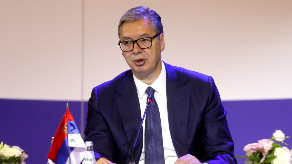 Vucic október 25-ére írta ki a szerbiai előre hozott parlamenti választást