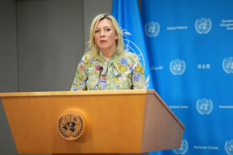 Zaharova kudarcot emlegetett a Kárpáti Nyolcak csúcsa után