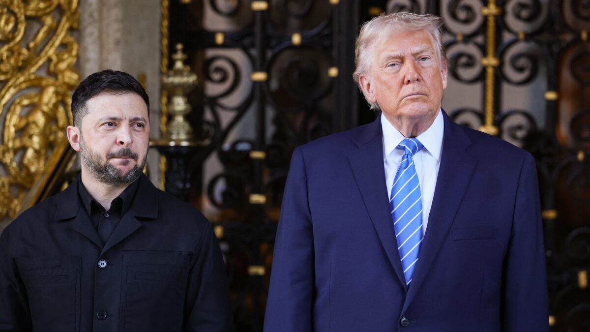 Zelenszkij szeptemberre Trump-találkozót tervez, amerikai fegyverszállításról tárgyalna