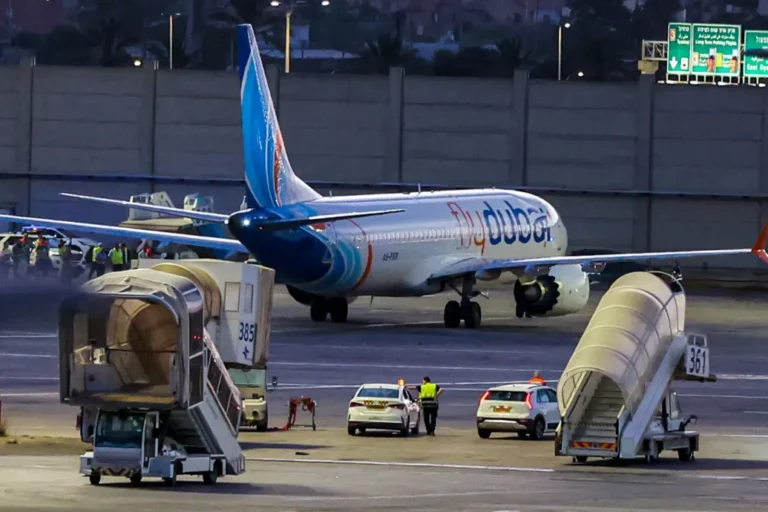 Izrael leállította a Flydubai járatait a merényletkísérlet után