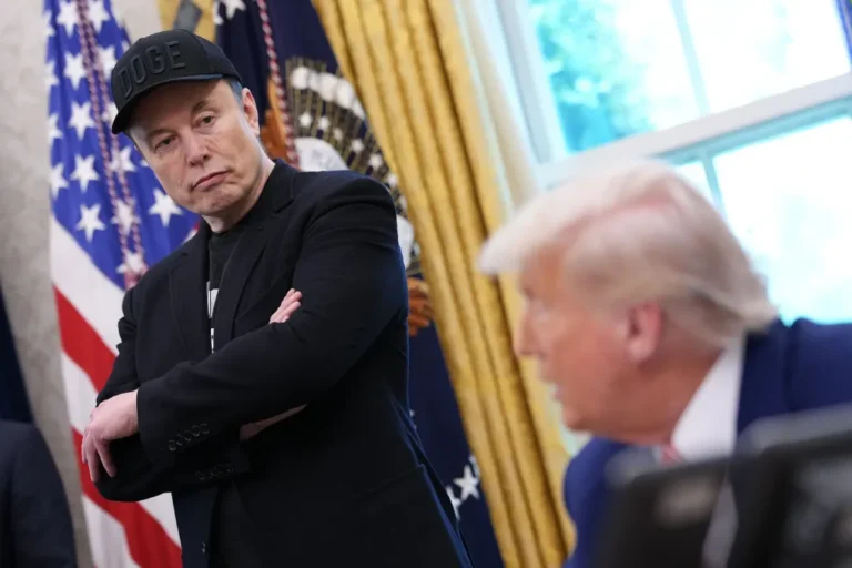 Musk Trumpnak javasolta a Starshield ukrajnai lassítását
