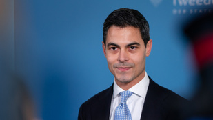 Rob Jetten béranya segítségével vár gyermeket